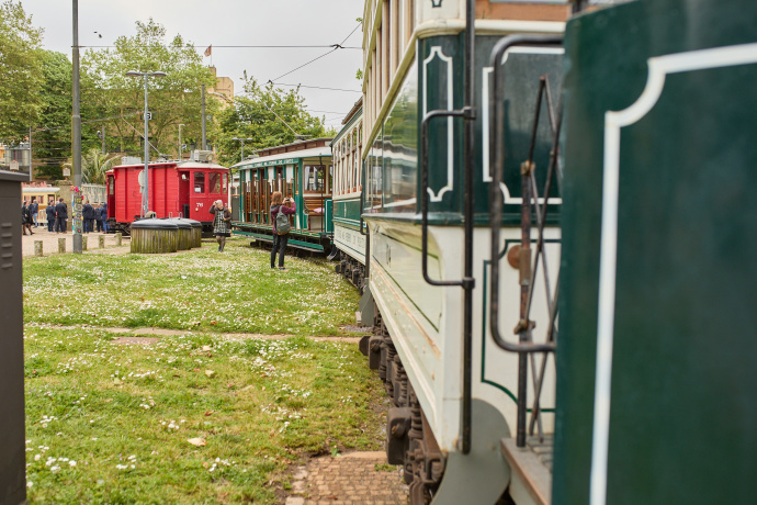 desfile de carros elétricos